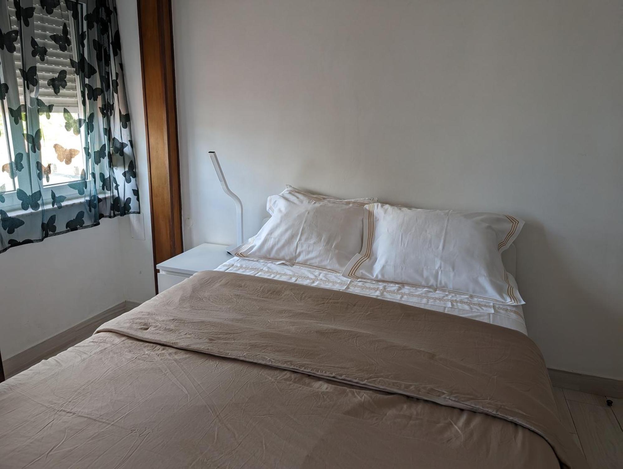 Free Wifi -Estrela Lapa- Tram 28 Apartment Lisbon Bagian luar foto